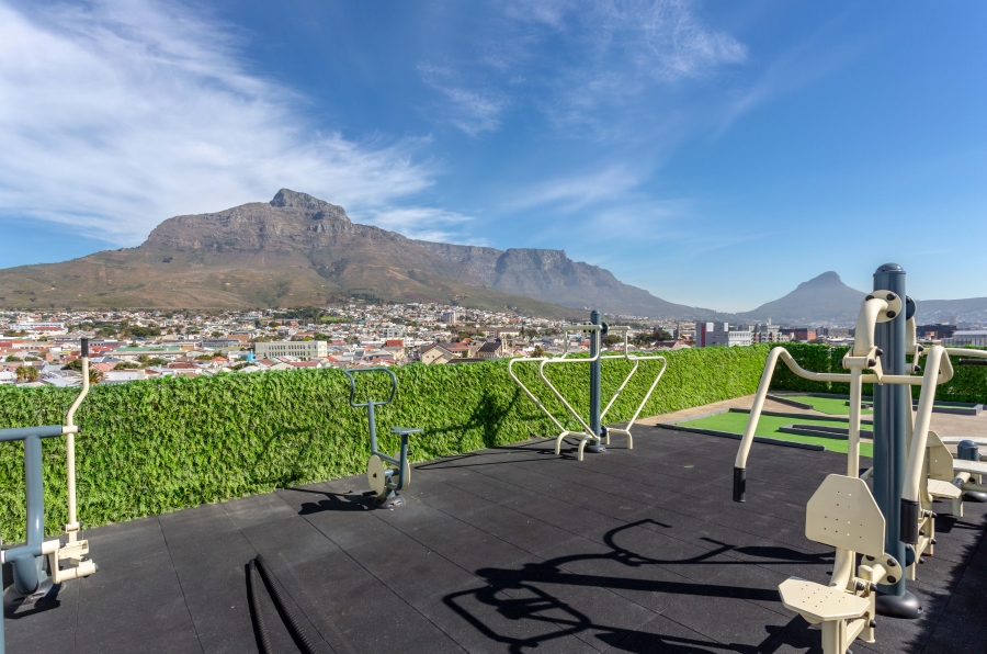 To Let 1 Bedroom Property for Rent in Woodstock Western Cape